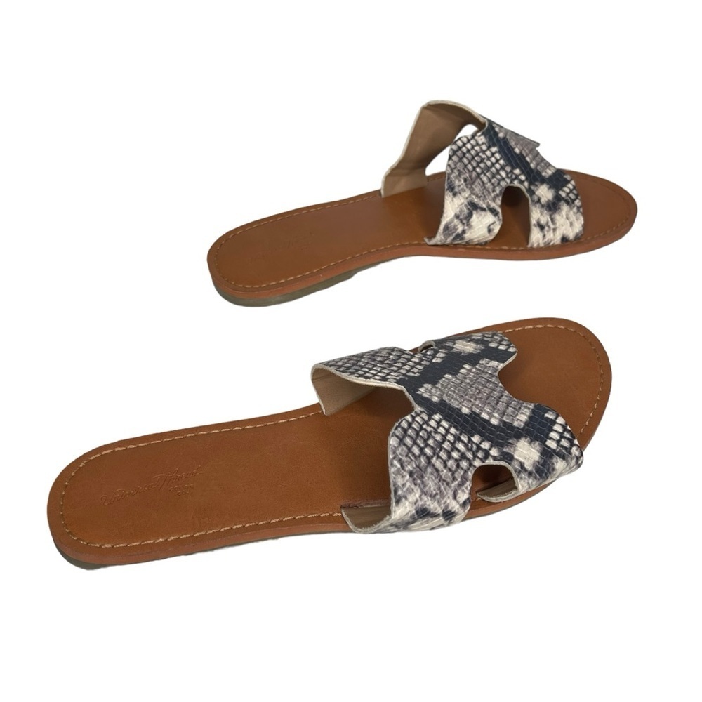 Universal‎ Thread Target Sandals - Picture 4 of 6